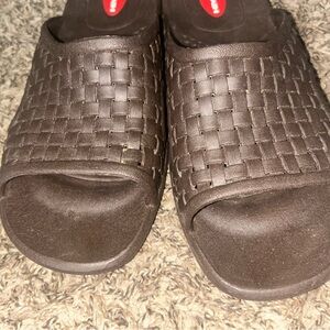 Okabashi Men's Brown Woven Slide Sandals